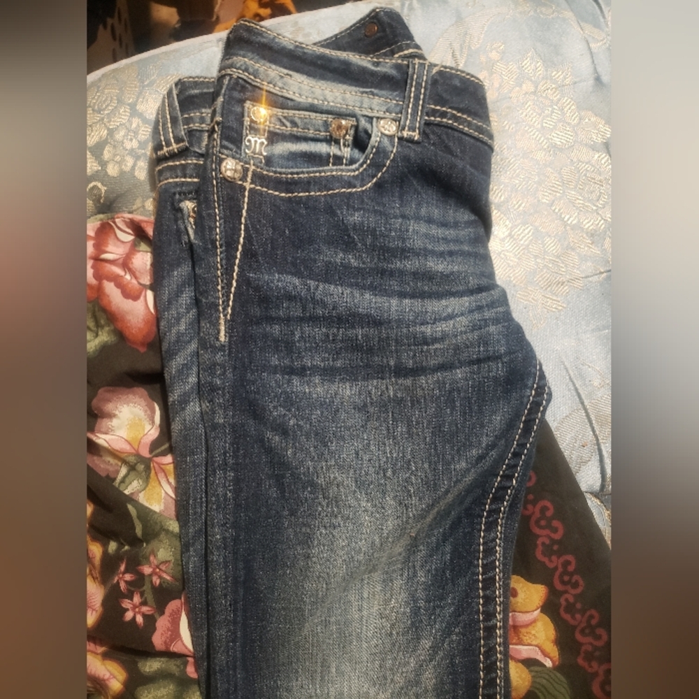 1 pair miss me jeans